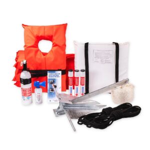 AQUA PRO BOATER SAFETY KIT SM UP TO 19 FT M42100